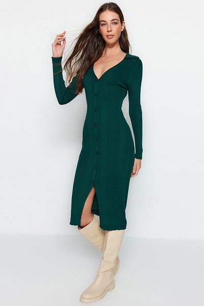 Trendyol Collection Σμαραγδένιο Πράσινο Μίντι Πλεκτό Φόρεμα με λαιμόκοψη TWOAW24EL00044
