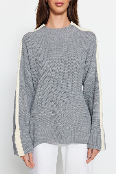 Trendyol Collection Gray Wide Fit Sleeve Folded Knitwear Sweater TWOAW24KZ00663