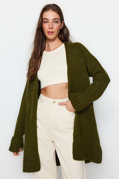 Trendyol Collection Khakifarbener, weicher, strukturierter Strick-Cardigan mit weiter Passform TWOAW21HI0555