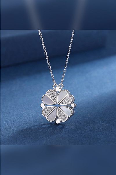 The Collection Opening Four Hearts Closing Clover Magnet Anti-Tarnish Silver Steel Necklace with Mother of Pearl and Zircon Stone