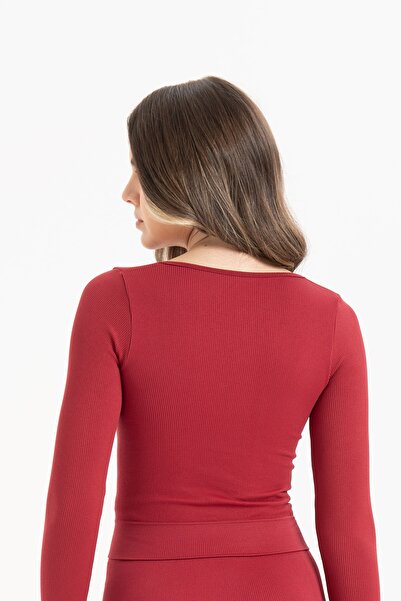 Formeasy Women's Seamless Knitted Corded Long Sleeve Square Neck Crop Blouse 9010