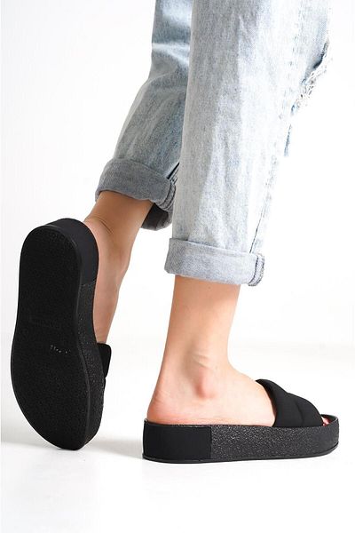 Capone Outfitters Capone Quilted Banded Colorful Detailed Wedge Heel Matte Satin Black Women's Slippers