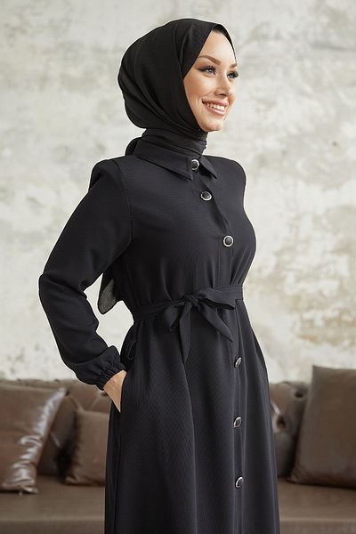 InStyle Яка на риза Linny с копчета - черна