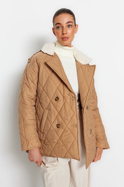 Trendyol Collection Beige Plush Detailed Water Repellent Quilted Coat TWOAW24MO00007