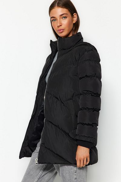 Trendyol Collection Black Hooded Water Repellent Puffer Jacket TWOAW24MO00080