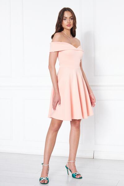 NO48 Rochie mini evazată din țesătură de scuba flexibilă cu guler inimă pudră