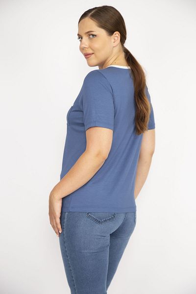 Şans Women's Blue Plus Size Front Placket Buttoned Peto Pocket Short Sleeve Blouse 65n36647