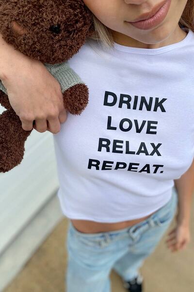 Jose Clothing ΓΥΝΑΙΚΕΙΑ ΕΚΠΤΩΜΕΝΗ ΣΤΟ ΣΩΜΑ ΚΟΝΤΟΜΑΝΙΚΗ CROP ΜΠΛΟΥΖΑ