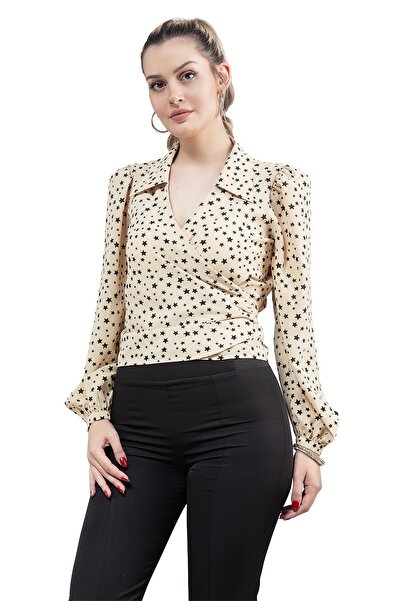 DEFİLE LUX BAĞLAMA DETAYLI KRUVAZE YAKA YILDIZ BASKILI UZUN KOL GÖMLEK BEJ - ...