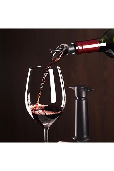 Vacu Vin 2 Pieces Wine Pourer and Stopper - Boxed