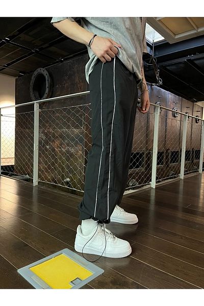 Gofeel Light Gray Harajuku Striped Parachute Pants