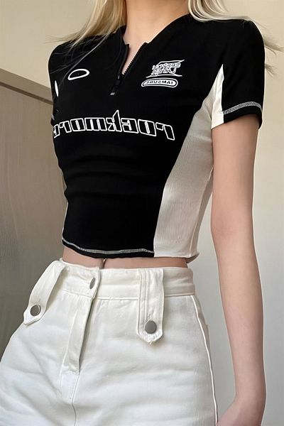 Gofeel Rockmore Vintage Crop Top - Zipper Detailed