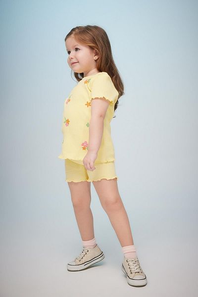 DeFacto Baby Girl Floral Ribbed Camisole Short Sleeve T-Shirt Shorts 2-Piece Set