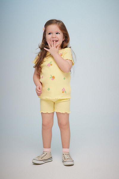 DeFacto Baby Girl Floral Ribbed Camisole Short Sleeve T-Shirt Shorts 2-Piece Set