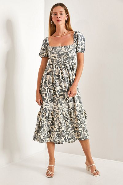 Bianco Lucci Damen-Kleid mit quadratischem Kragen, glitzernd, mehrfach gemustert, ausgestellt