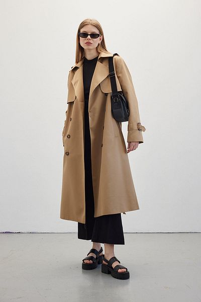 Manuka Double Breasted Classic Trench Coat Camel