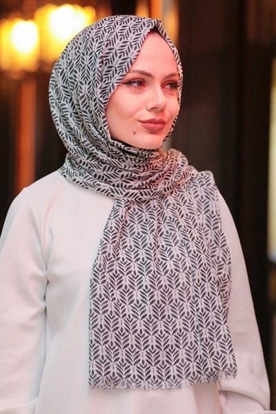 Neva Style - Patterned Ecru Shawl 7534E