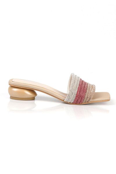 Capone Outfitters Capone Short Heeled Stony Banded Blunt Toe Women's Slippers