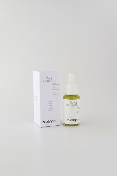 evolvy natural skincare مثل مصل الوجه الطبيعي Surgeon