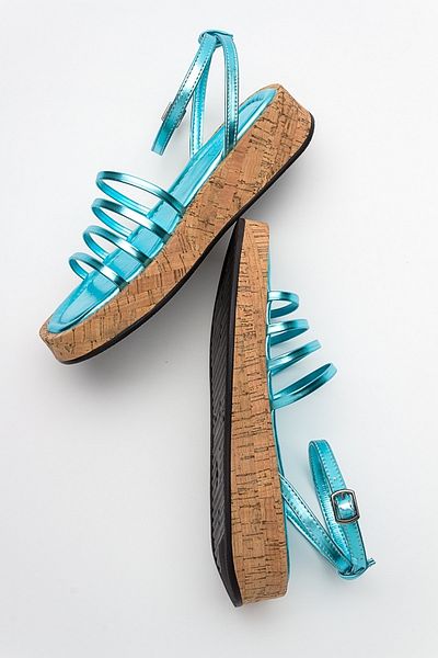 LuviShoes Sandale de damă ANGELA, albastru bebeluș metalic
