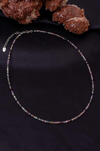 Dünya Doğal Taş Turmalin Taşı Kolye ( 925 Ayar Gümüş Aparatlı )