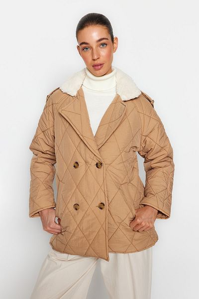 Trendyol Collection Beige Plush Detailed Water Repellent Quilted Coat TWOAW24MO00007