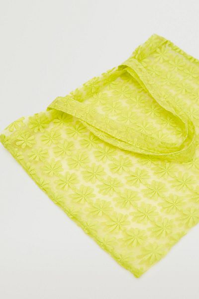MANGO Woman Žlutá dámská taška přes rameno 27075755