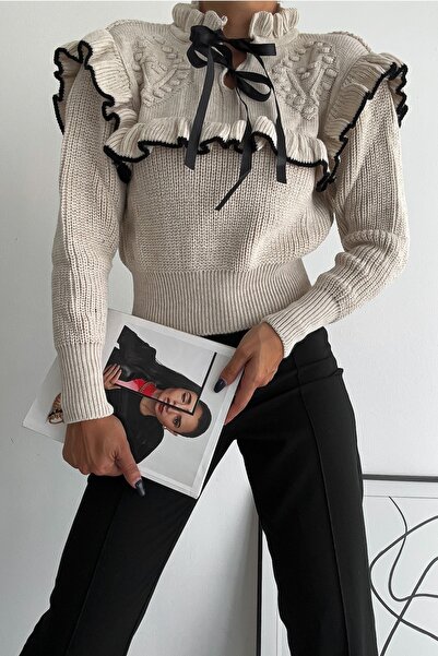 FEMELLE Women's Beige Bow Detailed Standard Size Ruffle Sweater