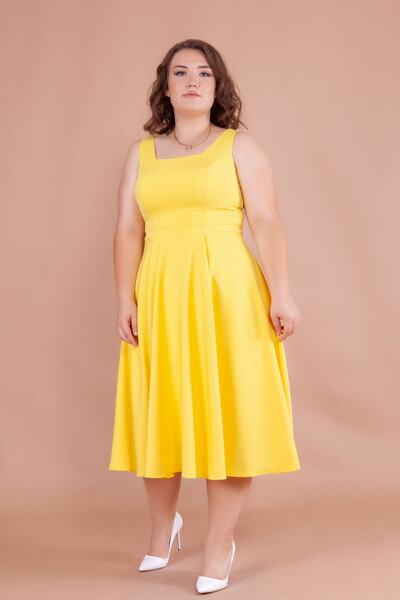 NO48 Yellow Square Collar Thick Strap Large Size Midi Dress