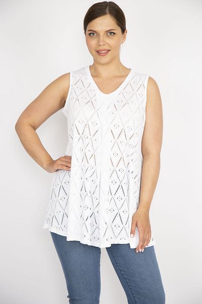 Şans Women's White Large Size Perforated Fabric Front A Pleated Blouse 65n36615