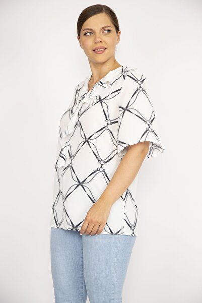 Şans Women's Bone Plus Size Collar Flounced Crepe Blouse 65n36637