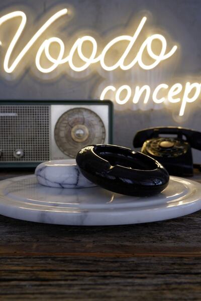 Voodo Concept 2 Li Set Leylak ve Siyah Yuvarlak Mermer Küllük