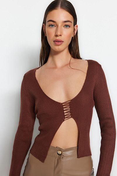 Trendyol Collection Brown Crop V-Neck Knitwear Sweater TWOAW24KZ01083