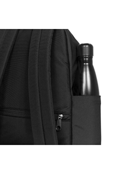 Eastpak Σακίδιο πλάτης Day Pak'r με θήκη για φορητό υπολογιστή Μαύρο EK0A5BG40081
