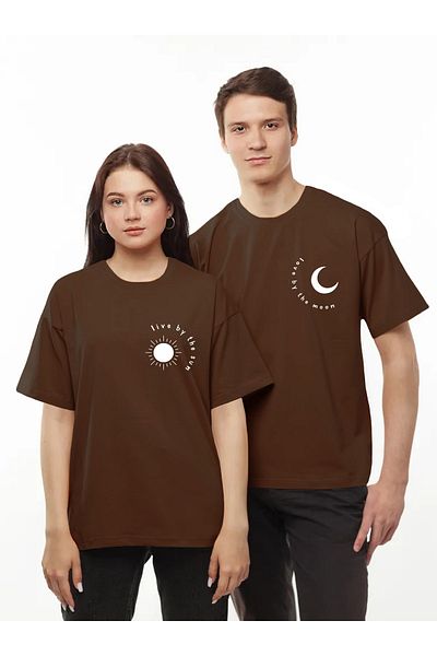 Pear Wear Тениска с щампа Moon Sun Lover Couple Team Moon Sun Черно-бяла огромна тениска за двойка