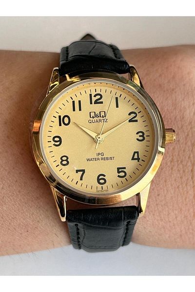 Q&Q NUMBER DIAL YELLOW CASE RETRO NEW MODEL WOMEN'S WRISTWATCH