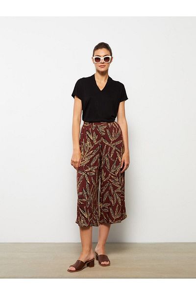 LC Waikiki Gemusterte Viskose-Caprihose für Damen mit elastischem Bund