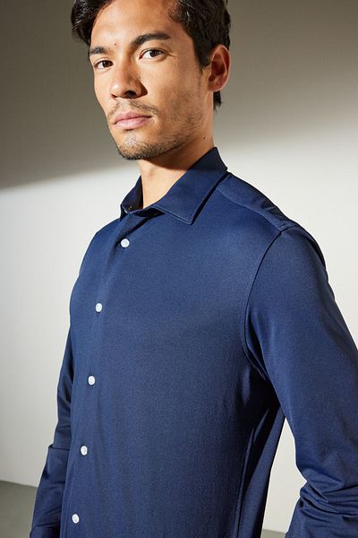 BROOKS BROTHERS Marineblaues Slim-Fit-Hemd mit schmaler Passform und klassischem Kragen für Herren