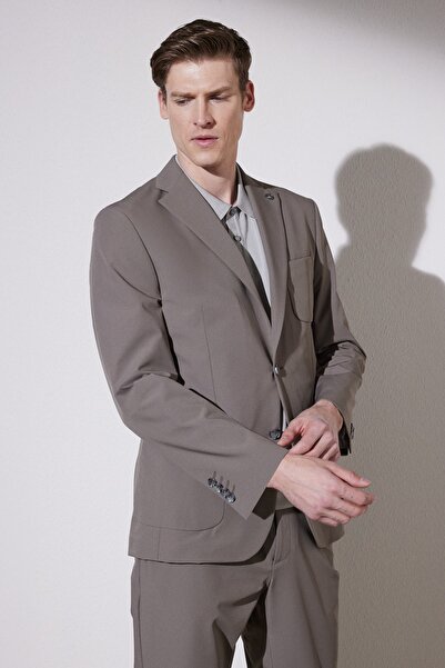 BROOKS BROTHERS Men's Camel Slim Fit Mono Neck Pocket Performance Jacket