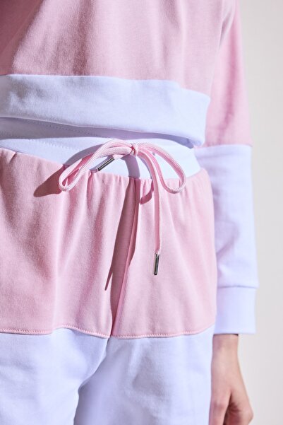 BROOKS BROTHERS Kadın Beyaz-Pembe Desenli Cepli Blok Şort