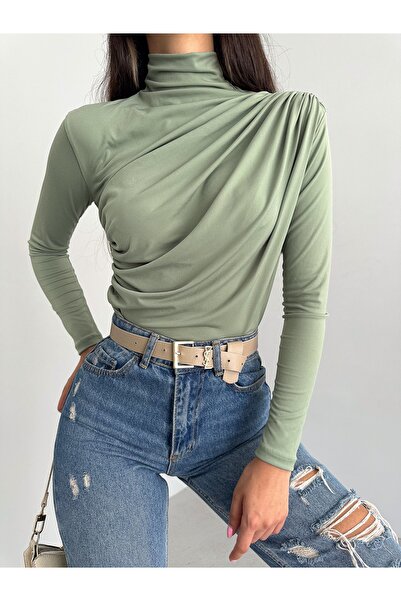 laughs ΓΥΝΑΙΚΕΙΑ ΜΑΚΡΥΜΑΝΙΚΗ ΜΕ ΨΗΛΟ ΓΙΑΚΑ ΩΜΟΣ ΚΑΙ ΜΕΣΗ ΑΧΥΩΜΕΝΗ ΜΠΛΟΥΖΑ ΑΜΜΩΤΙΚΗ ΥΦΑΣΜΑΤΑ LPP2219