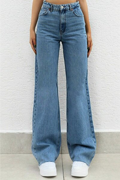 Trn JNS بنطلون جينز فضفاض عالي الخصر من الليكرا باللون الأزرق. (مرتفع جدا)