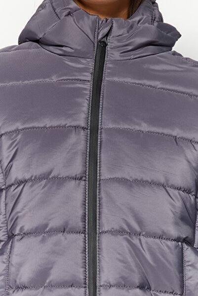 Trendyol Collection Gray Fitted Hooded Water Repellent Quilted Puffer Jacket TWOAW24MO00175