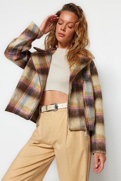 Trendyol Collection Multicolored Plaid Patterned Feather Stamp Coat TWOAW24KB00073