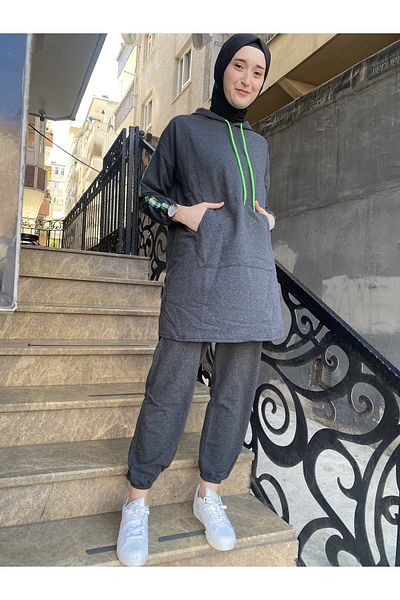 CNG MODA طقم بدلة رياضية للحجاب - موديل كبير الحجم