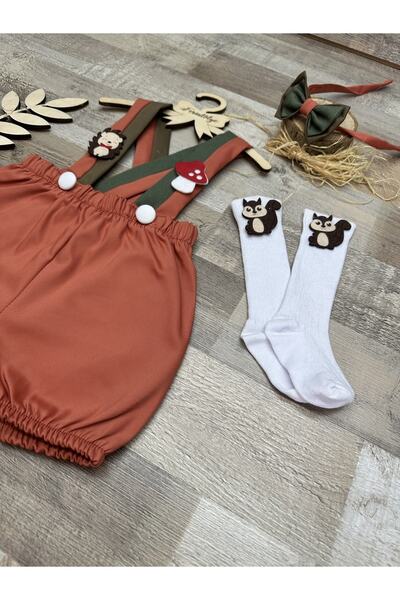 Feriatolye Orman hayvanları konsepti kirpi mantar sincap figürlü pasta patlat...