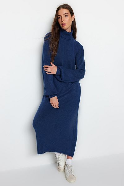 Trendyol Collection Puha textúrájú indigó midi kötött pulóver ruha - TWOAW24EL00033