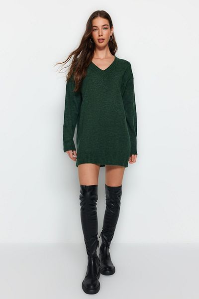 Trendyol Collection Grünes Mini-Strickkleid mit breiter Passform – Soft Texture TWOAW24EL00086
