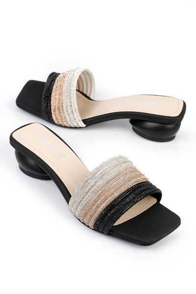 Capone Outfitters Capone Short Heeled Stony Banded Blunt Toe Women's Slippers