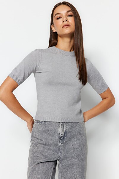 Trendyol Collection Prémiová šedá pletená halenka – speciální příze, TWOAW24BZ00015